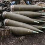 UE aprova o envio de 2 bi de euros em munições para Ucrânia