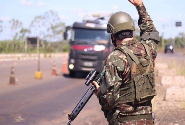 Forças Armadas no combate ao tráfico de drogas e de armas é 'exigido' por Deputado de Belém, PA