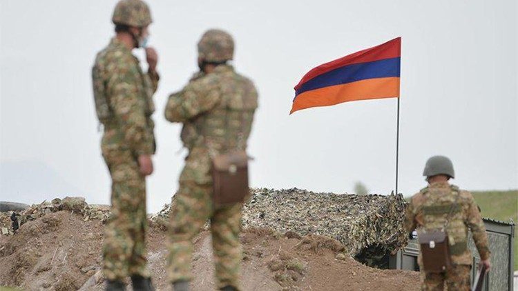 Novos confrontos na fronteira entre Armênia e Azerbaijão